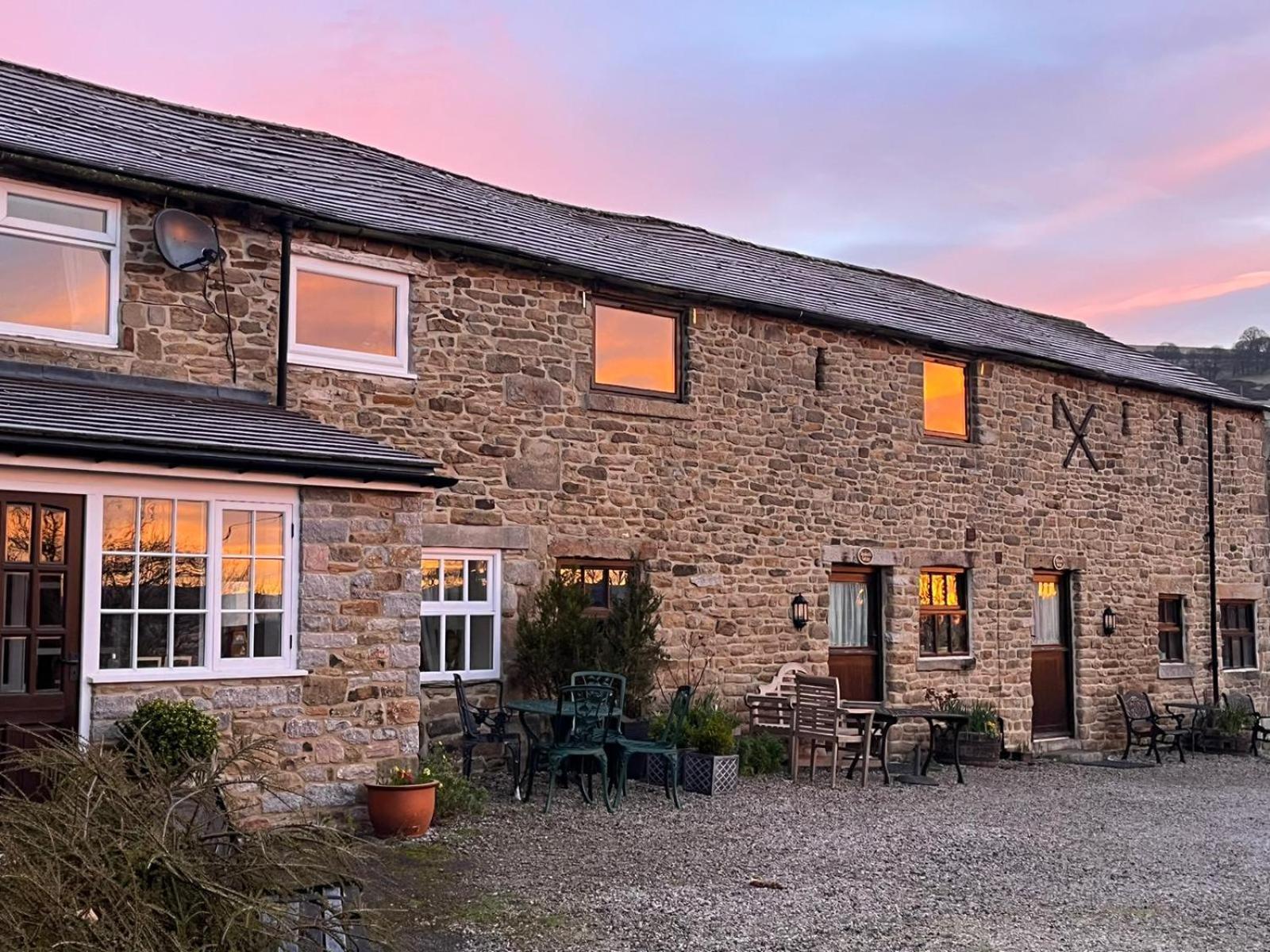 Riding House Farm Cottages Castleton Kültér fotó